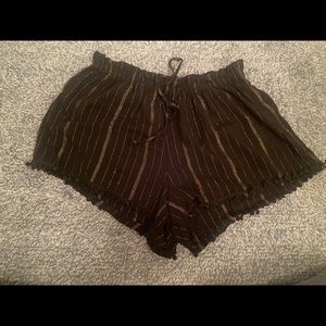 About A Girl Black and Gold Flowy Shorts